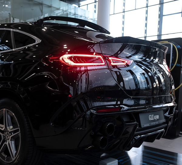 Larte Design 原廠 後上尾翼 / 擾流板 (高亮黑) For Mercedes Benz GLE Coupe ( C167 )
