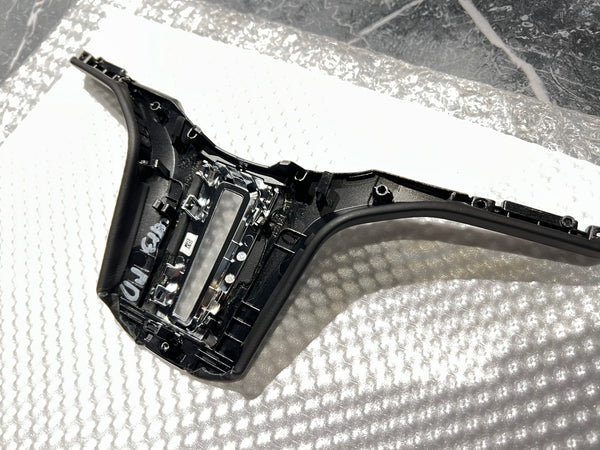 BMW 原廠 M Car Y型 皮革 簍空 跑車方向盤飾蓋 For G42 G20 G21 G22 G23 G26 M2 G87 M3 G80 G81 M4 G82 G83