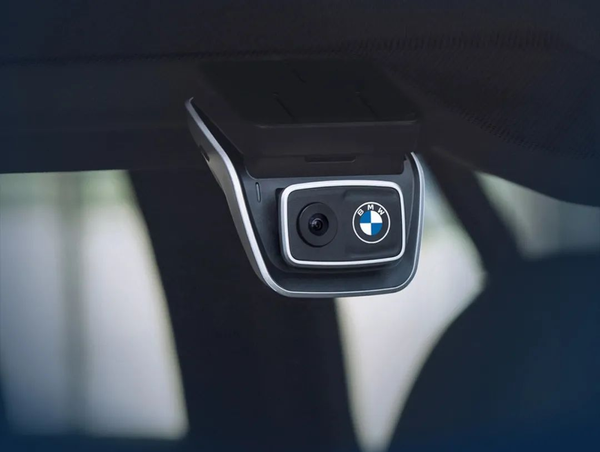 BMW 原廠 Advanced Car Eye 3.0 Pro 行車紀錄器