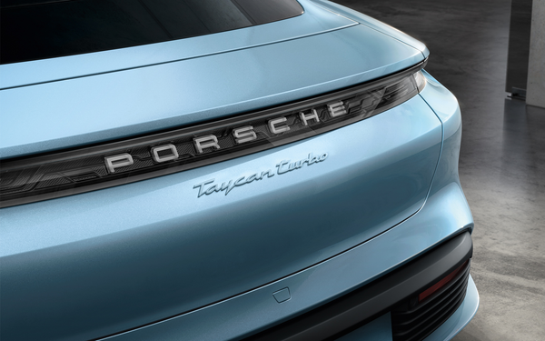 Porsche 原廠 車標 / 車尾標 For Taycan ( J1 )