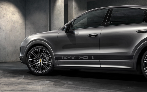 Porsche 原廠 車身貼紙 / 車側貼紙 (Porsche Logo) For Cayenne ( E3 ) / Cayenne Coupe ( E3 )